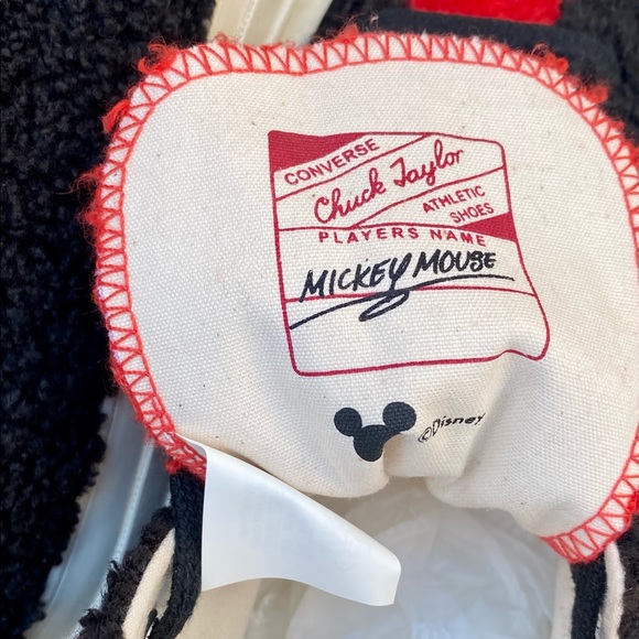 Kith x Disney x Converse Chuck 70 High Top "Mickey Mouse Fur" Black Red Sherpa - Picture 7 of 11